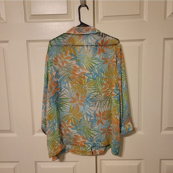 NWOT Cathy Daniels sheer half sleeve collard  button-down blouse - Picture 7 of 7